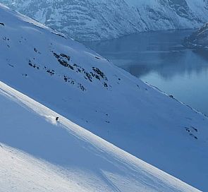 Os melhores lugares para esquiar e fazer snowboard na América do Sul