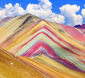 O que você deve saber antes de caminhar até a montanha das 7 cores