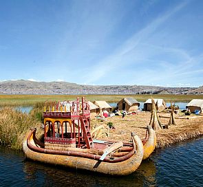 Ilha de Uros: Os segredos da cidade flutuante do Lago Titicaca